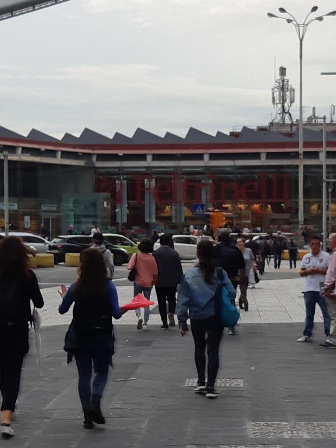 Metropolis Stazione Centrale Napoli Eksteriør bilde